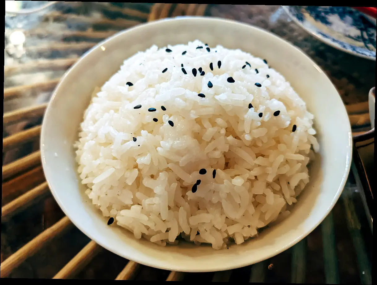4. 여름철 쌀 보관, 이렇게 하면 곰팡이 걱정 끝! ☀️