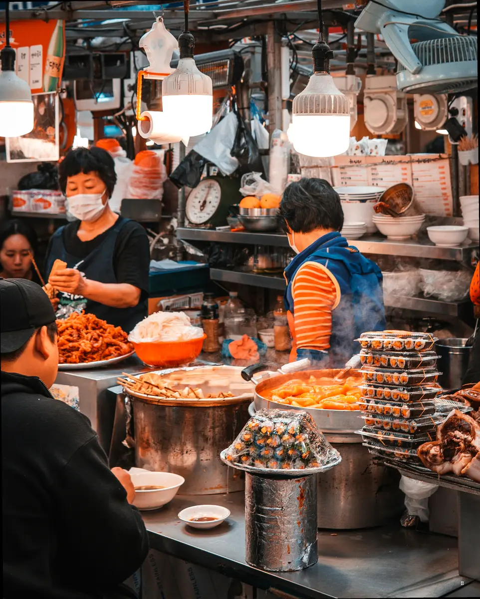 딱딱한 떡볶이, 맛있게 되살리는 비법 대공개!