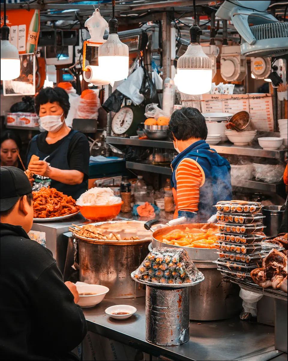 부암김밥 vs 늘솜김밥: 맛, 가격, 메뉴 전격 비교 분석